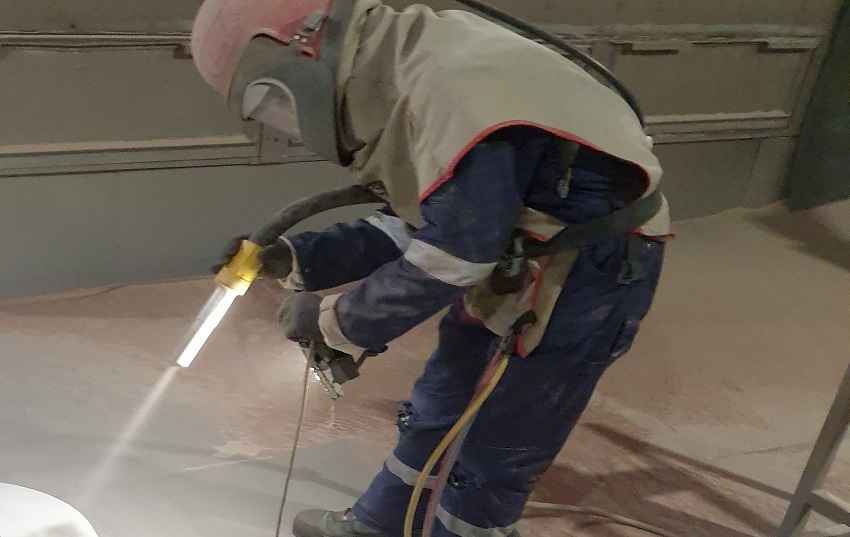 When NOT To Use Dry Grit Blasting KUE Group Ltd